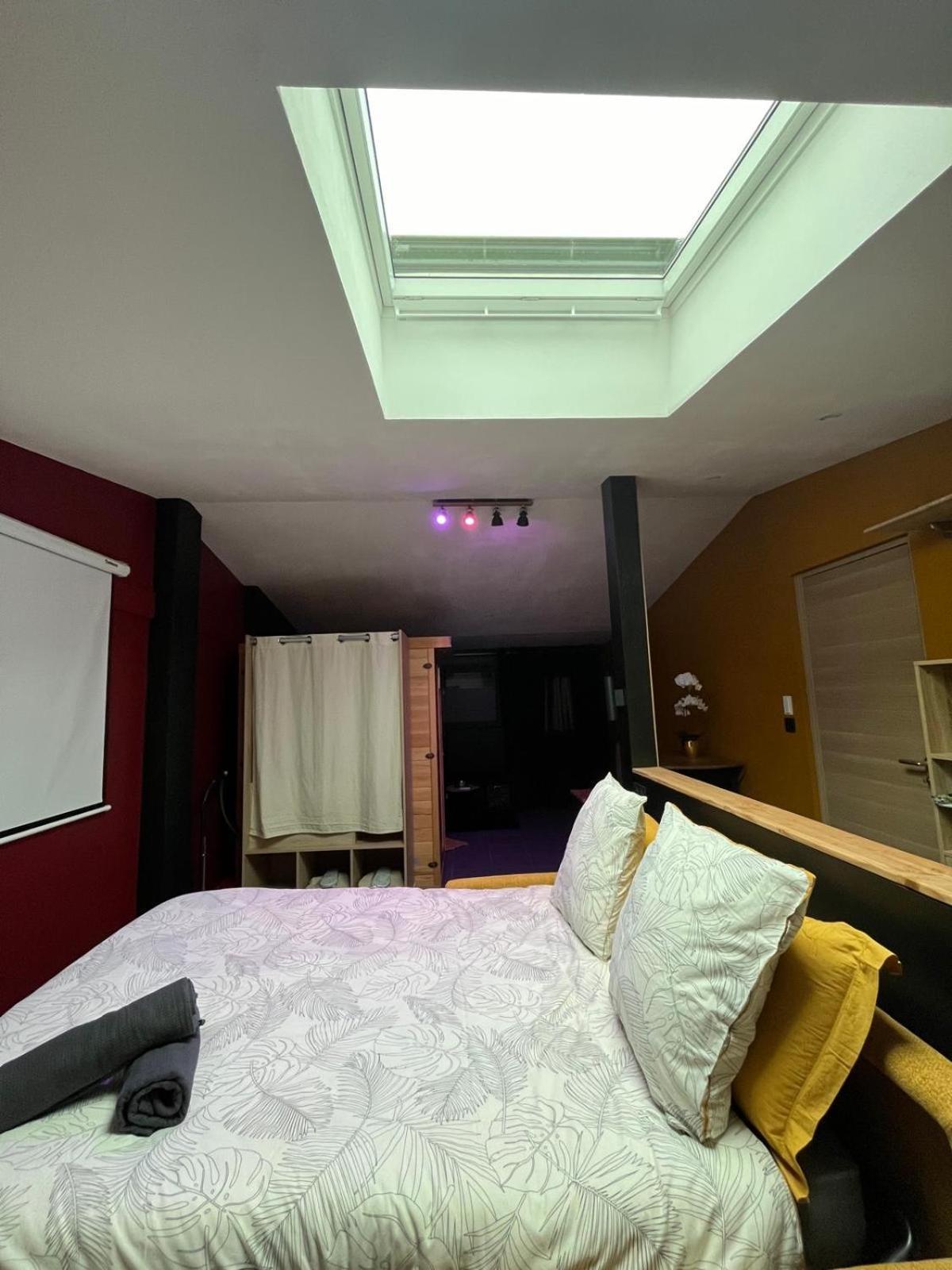 Suite Avec Sauna 36M² Ніор Екстер'єр фото